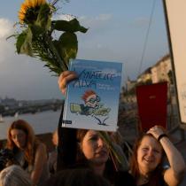 Křest Vynálezce Alvu se odehrál na lodi.