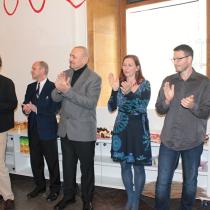 Jaroslav Kuchař, ředitel nakladatelství Portál, ilustrátor Honza Smolík, Klára Smolíková a Martin Bedřich, šéfredaktor Portálu