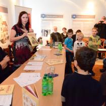 Ilustrátor Honza Smolík, spisovatelka Klára Smolíková a redaktorka Šárka Krejčová při křtu knihy Řemesla