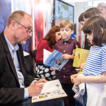 Ilustrátor vynálezce Alvy Luděk Bárta